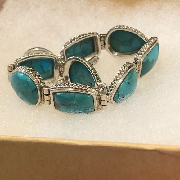 BARSE Turquoise Sterling Silver Turquoise Toggle Bracelet - Picture 3 of 8